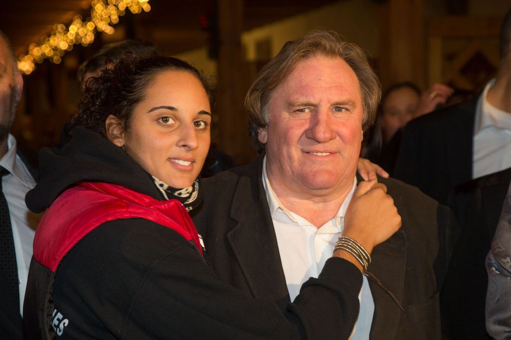 Karine Silla Brise le Silence : Sa Fille Roxane Fuit le Scandale Depardieu