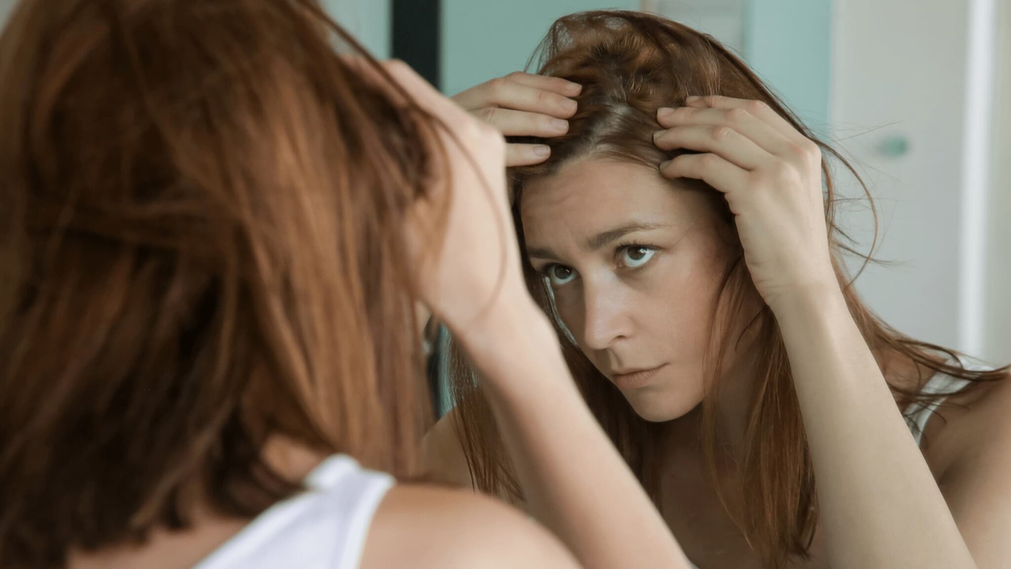 Alopécie féminine : comprendre et surmonter la perte de cheveux