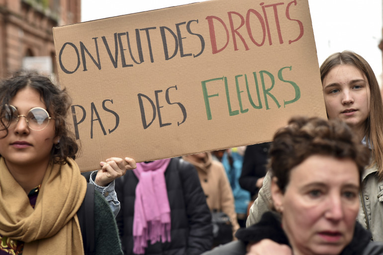 Débats de Société : Les Femmes dans le Monde Latin