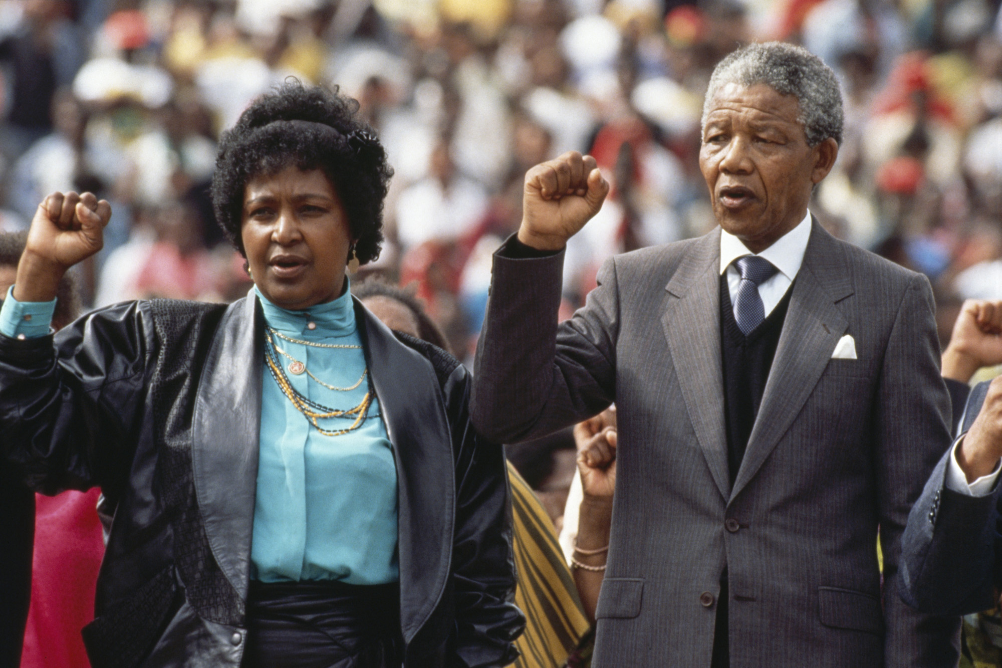 GLORIA : Winnie Mandela for ever - La femme et l'héroïne libératrice