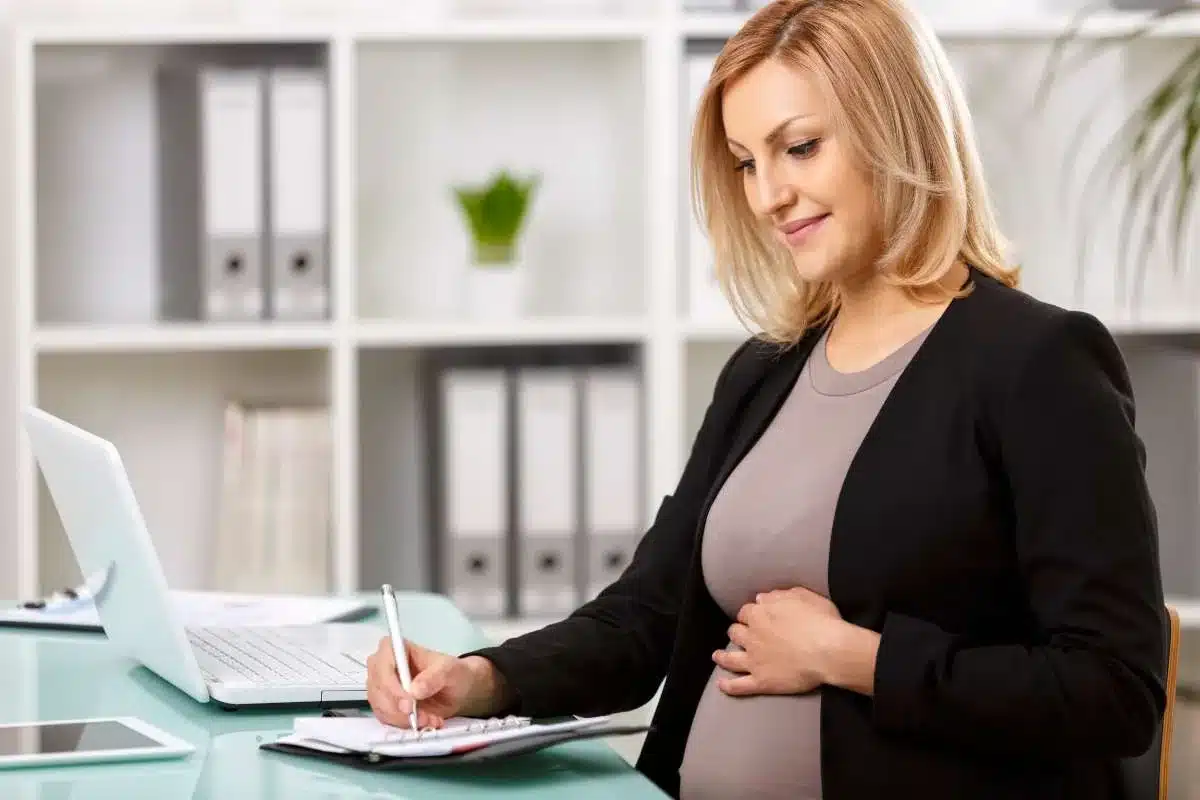 BOBEA CARRIÈRE - Maternité et carrière : témoignages de femmes qui concilient avec brio