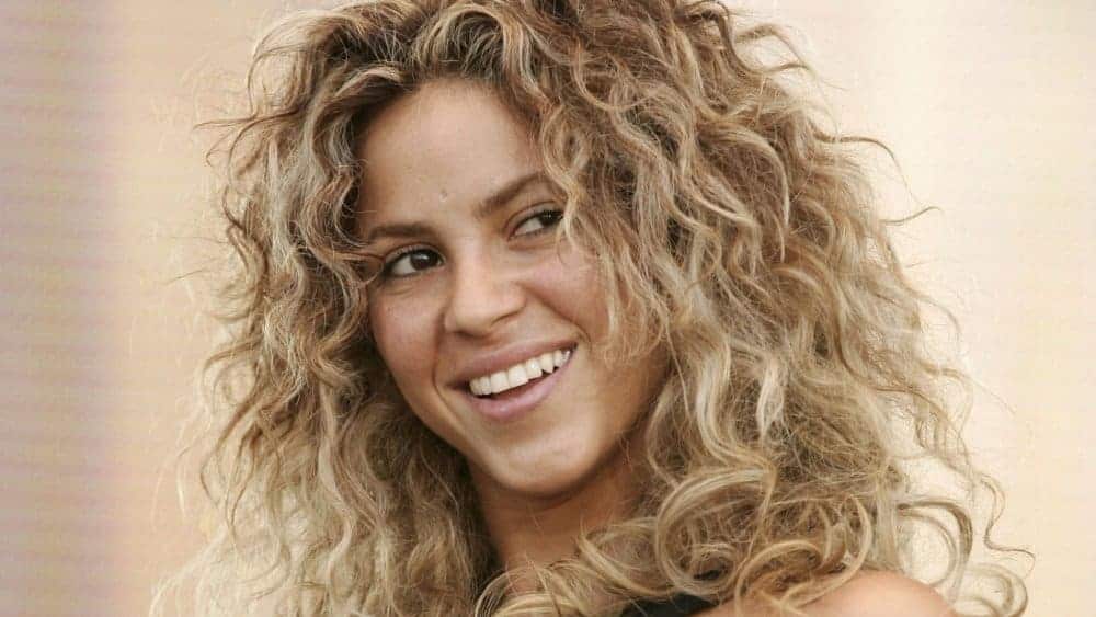 BOBEA CULTURE - Shakira : une icône latino-américaine qui défend les droits des femmes Une artiste engagée qui utilise sa plateforme pour le changement social