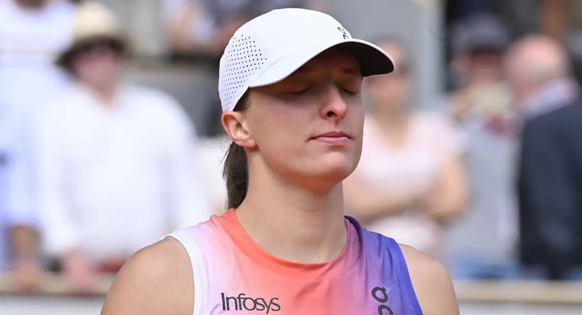 Iga Swiatek : Le mystère de ses amours cachées enflamme les réseaux sociaux  - Bobea